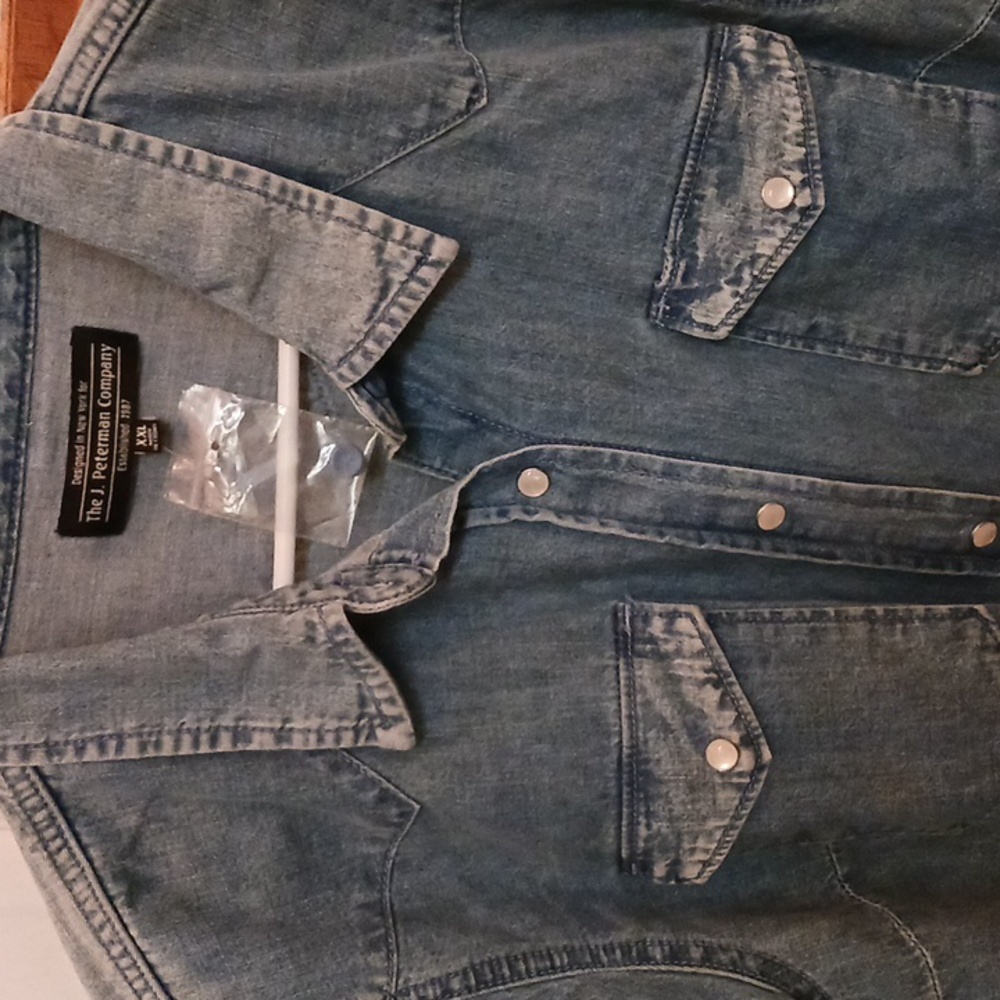 Womens Denim Snap Placket Shirt